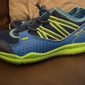 Teva Scamper Trail Sneaker Kids